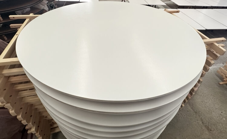 white cocktial table