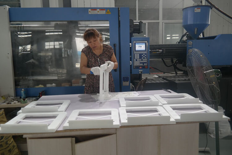 resin folding chair production processing