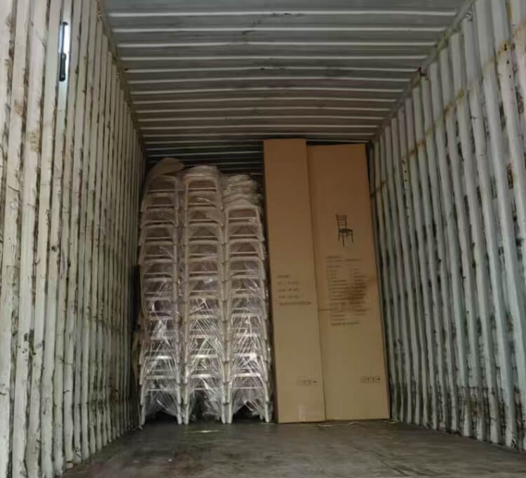 uk chiavari chair factory