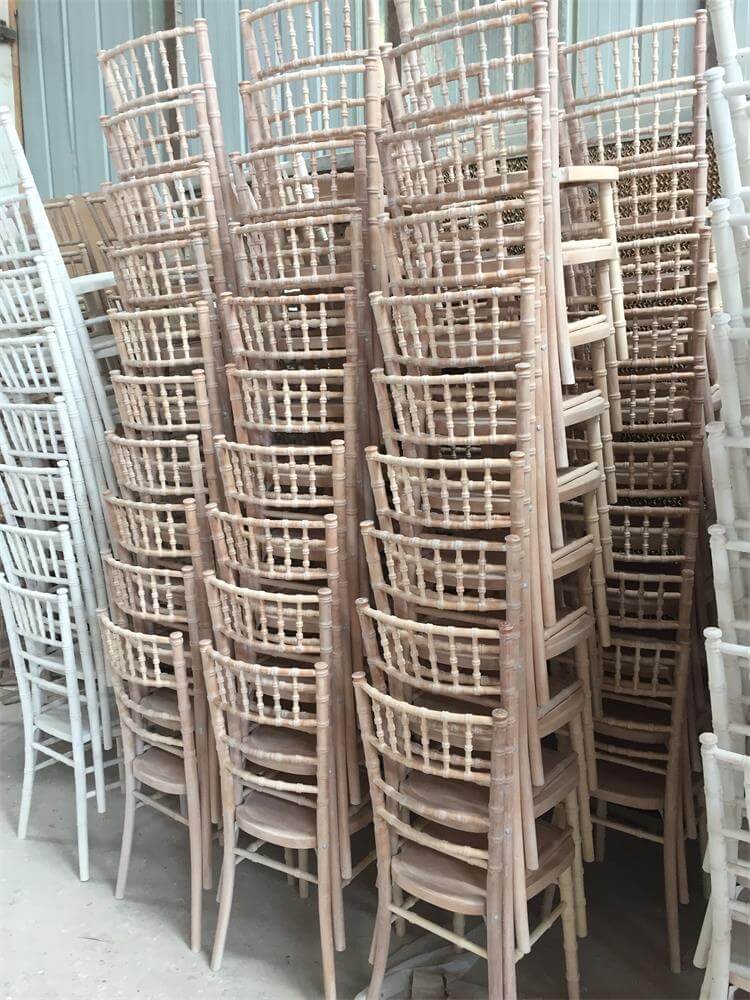 LIMEWASH UK chiavari chairs