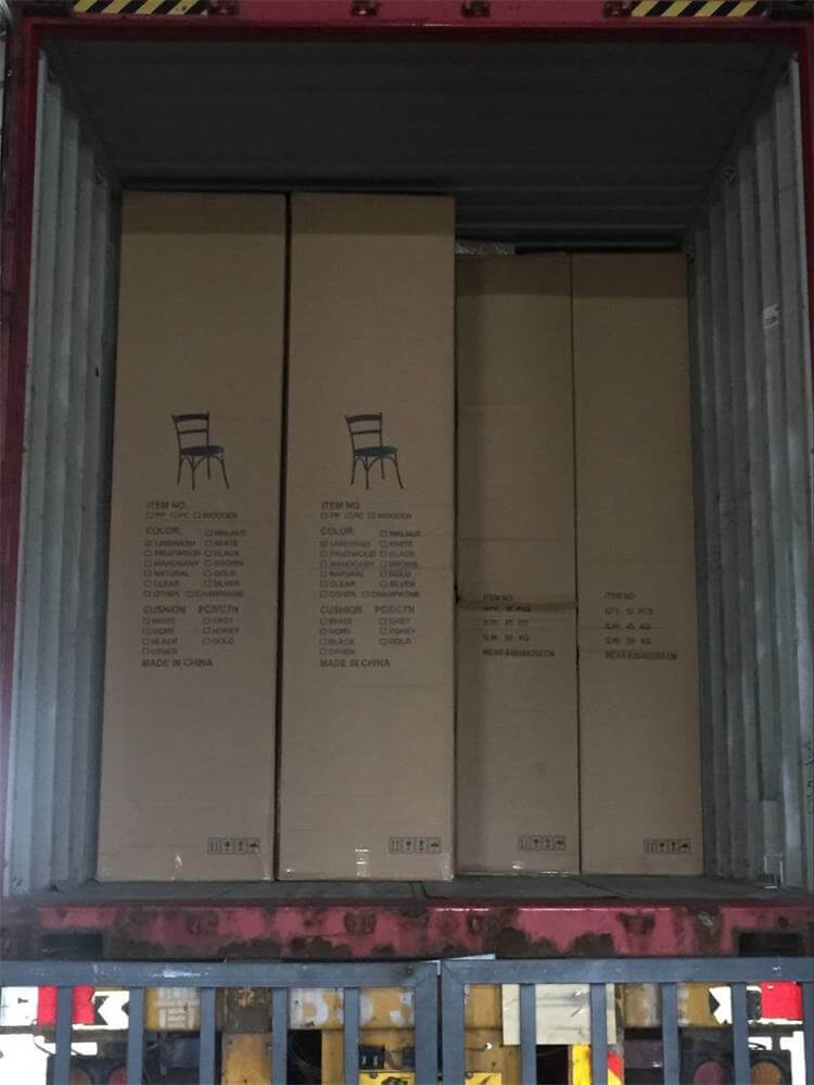 Limewash Chiavari Chair packaging