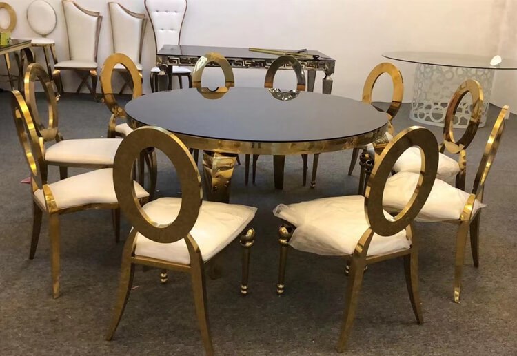 gold chameleon table and chair
