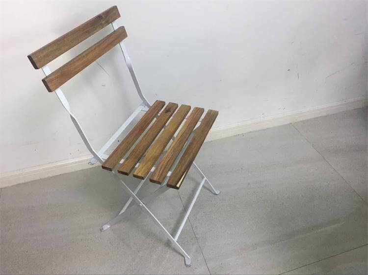 Metal Folding Chairs Manufacturers Foldable Metal Chairs Wholesale   Metal Folding Chairs With Wood Seats 