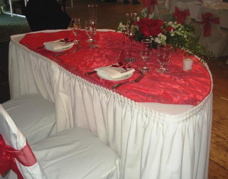 tablecloth for wedding chairs