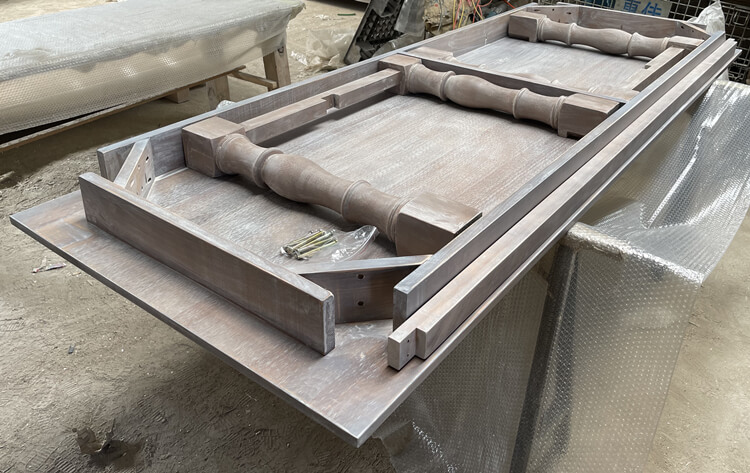 wooden farmhouse table manufacturer