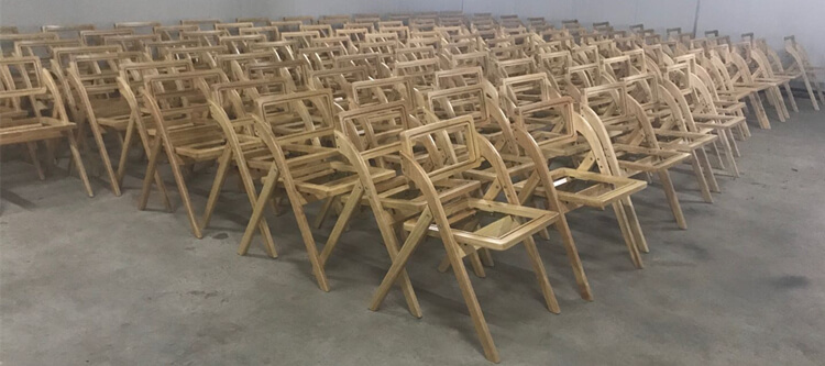 wooden folding chair supplier