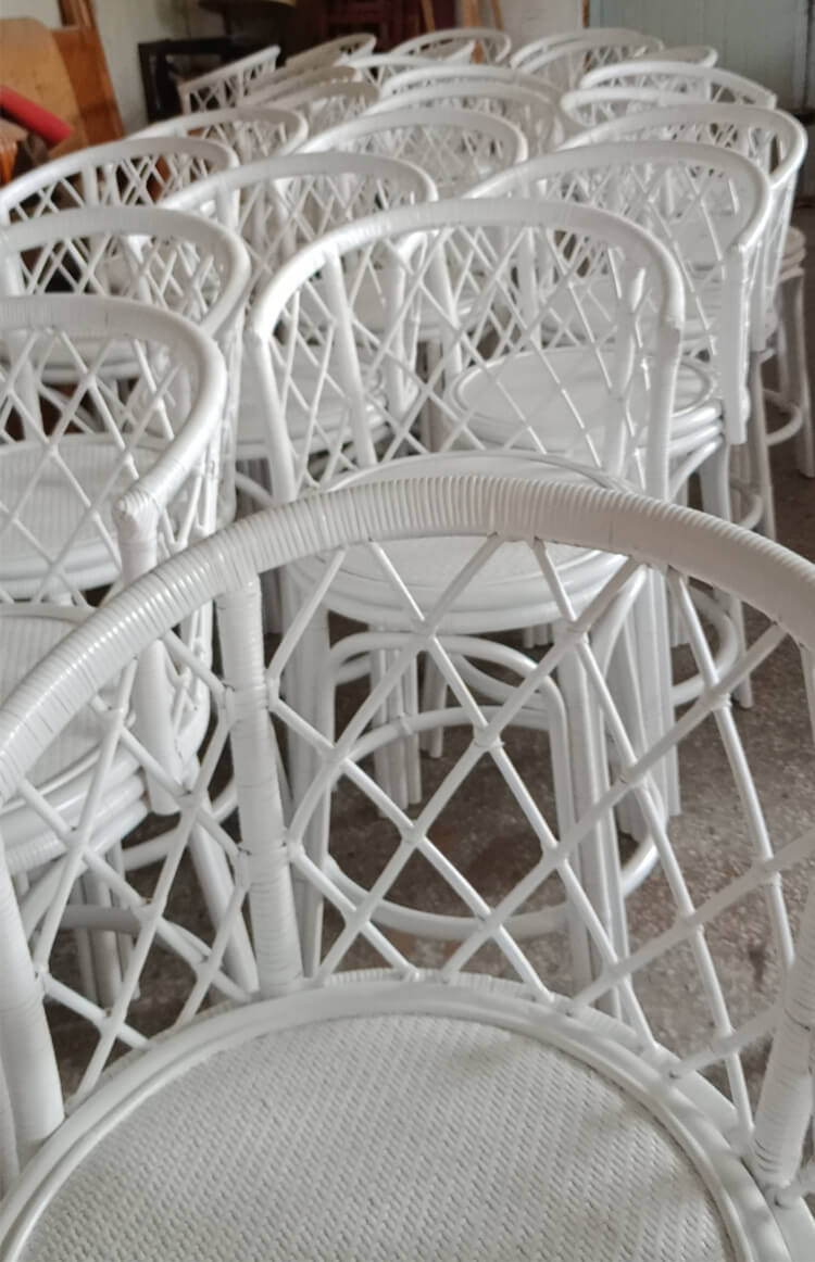 white rattan bar dining chair supplier