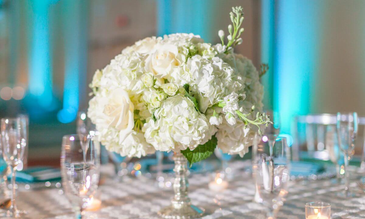 hydrangea-centerpiece-1200x720 (1)