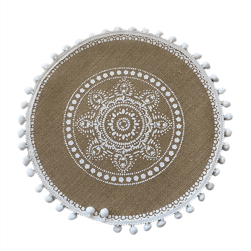 lace round placemat