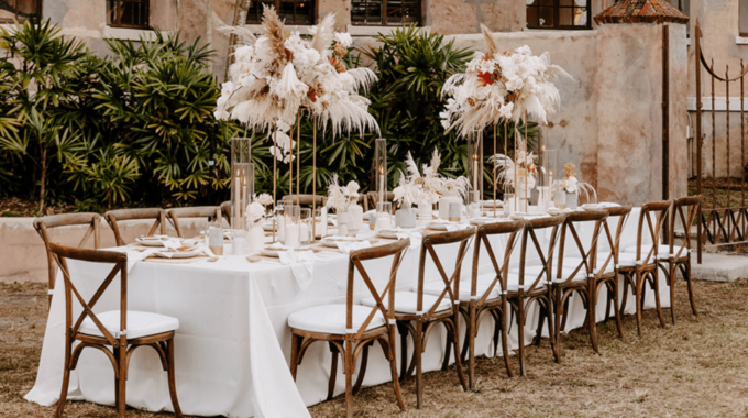 White Tablecloth Supplier