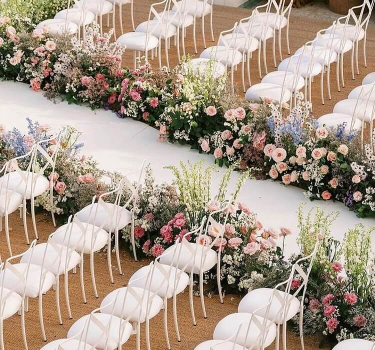 wedding chair with thro