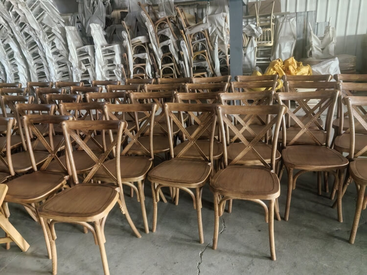 resin dining chair supplier