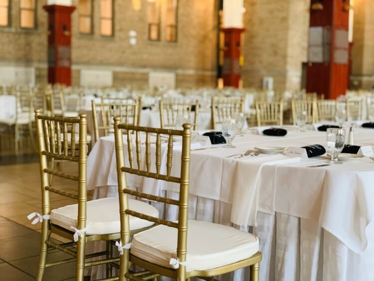 chiavari chair