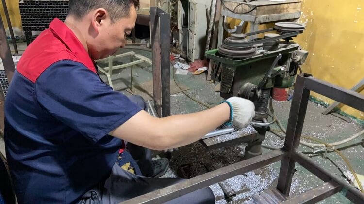 metal bar stool factory