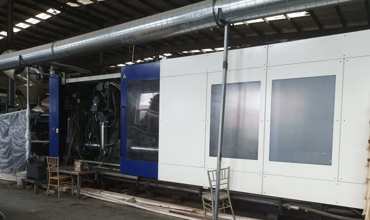 resin crossback dining chair bulk