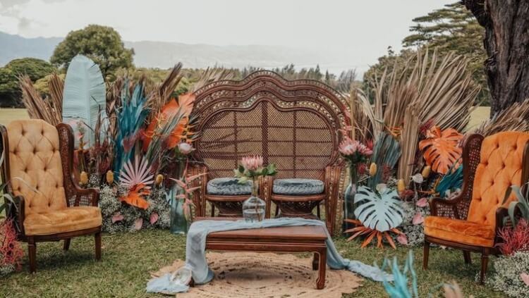 Rattan Loveseats & Benches