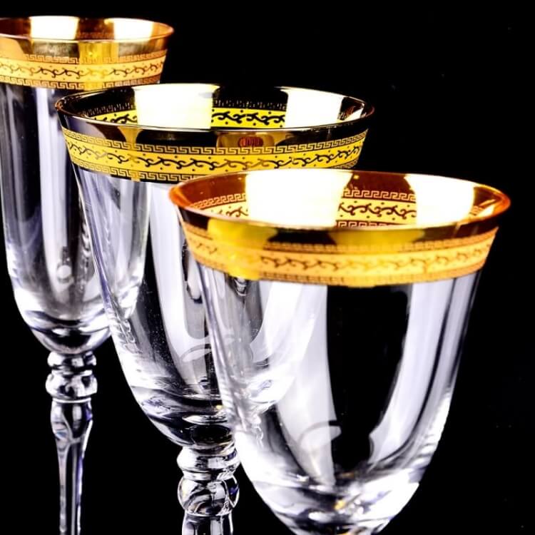 banquet red wine glass