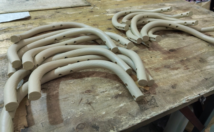 resin thonet chair supplier