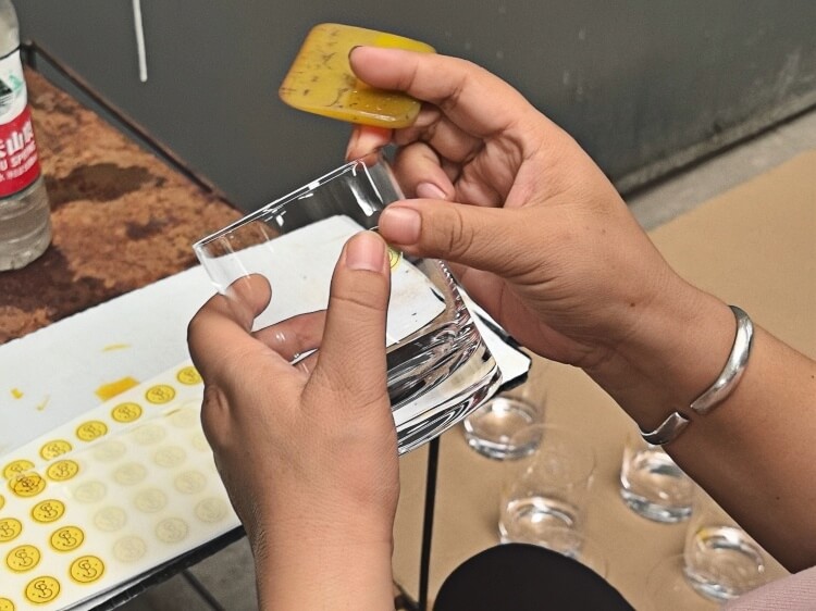 Wedding dinner wine glasses for formal events