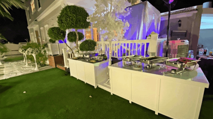 White Buffet Table Manufacturer