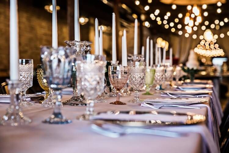 banquet glassware