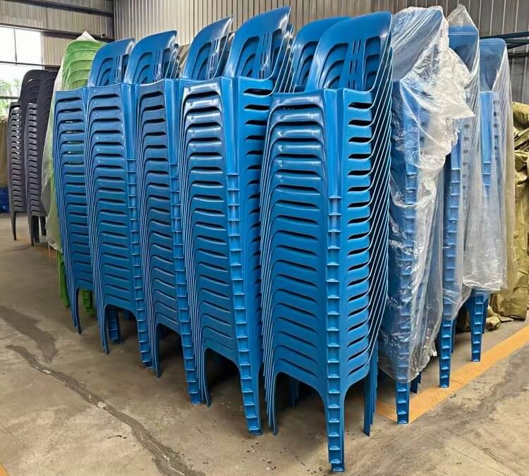bulk plastic chairs
