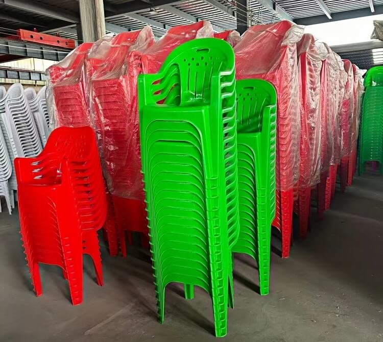commercial plastic chair
