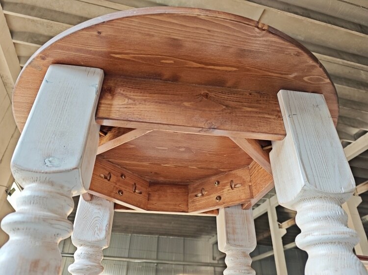 oval bistro table supplier