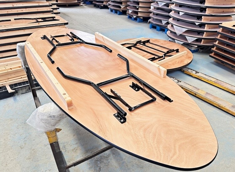 Wooden Oval Folding Table supplier