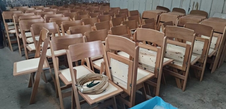 3-Hole Wooden Folding Chair supplier