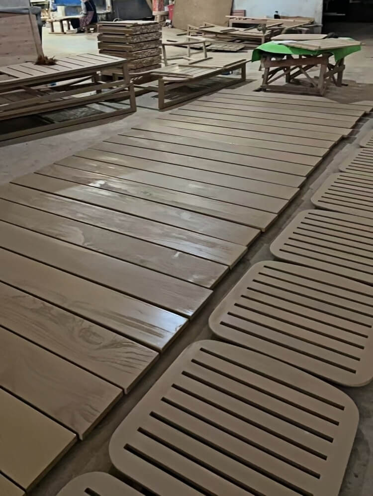 Teak Outdoor Furniture Supplier