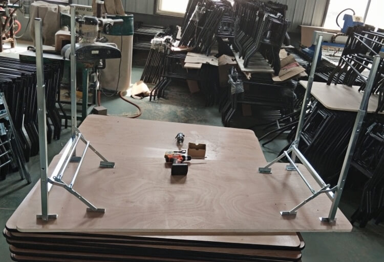 banquet wood top table