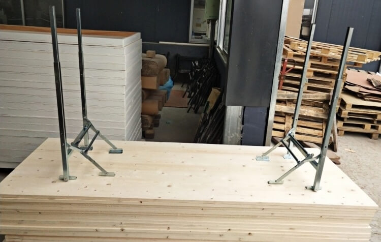 event rental wooden tables