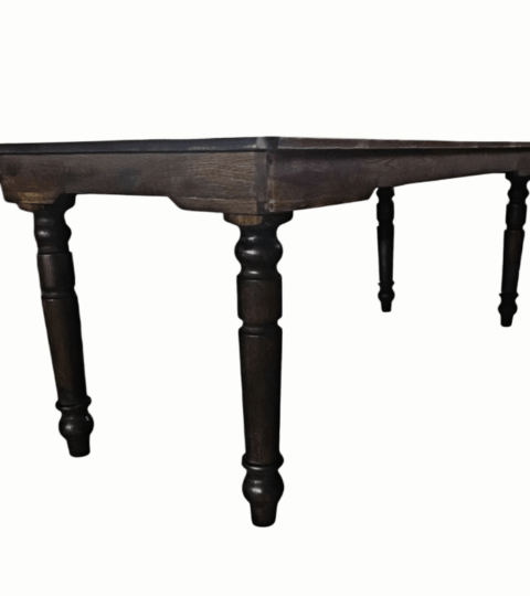 Vintage-wedding-farm-table