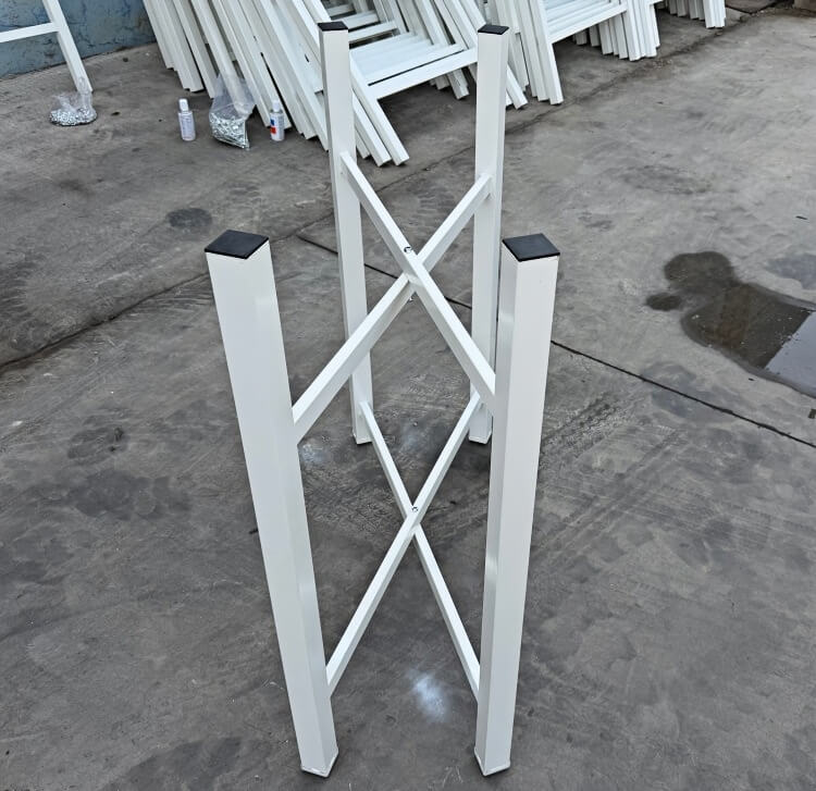 hospitality-dining-table