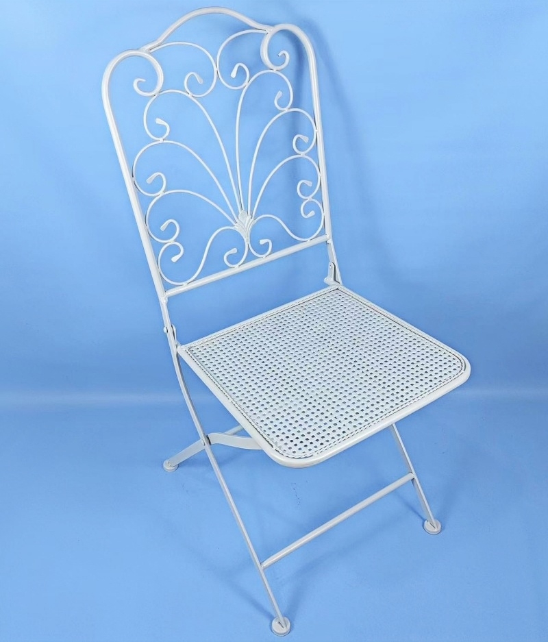 vintage-garden-bistro-set