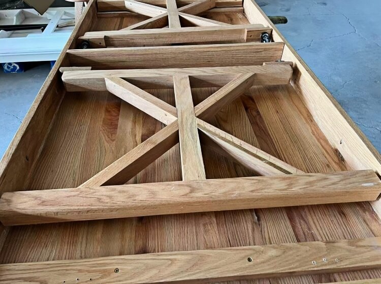 solid-wood-dining-table-manufacturer