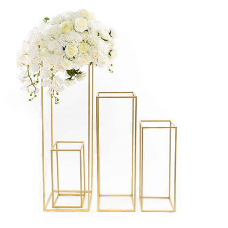 Metal Centerpiece Stand