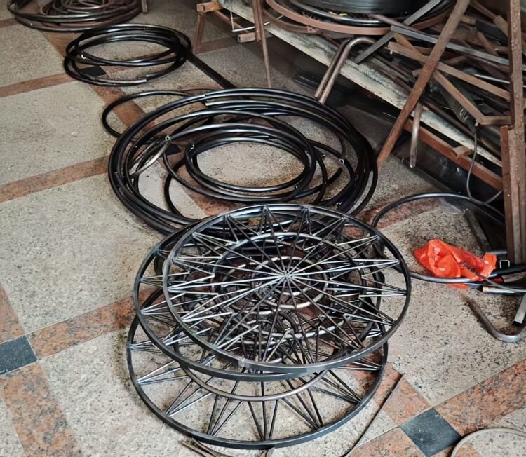 Round Metal Coffee Table