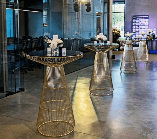 wire basket table